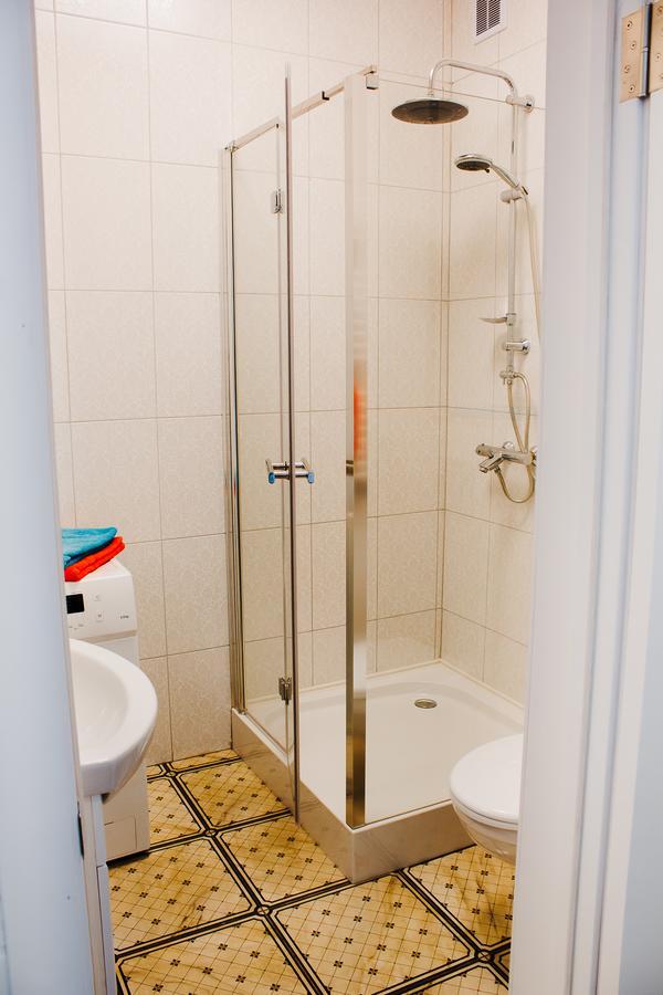 Vladimirskie Apartamenty In Center Of Brest Bagian luar foto