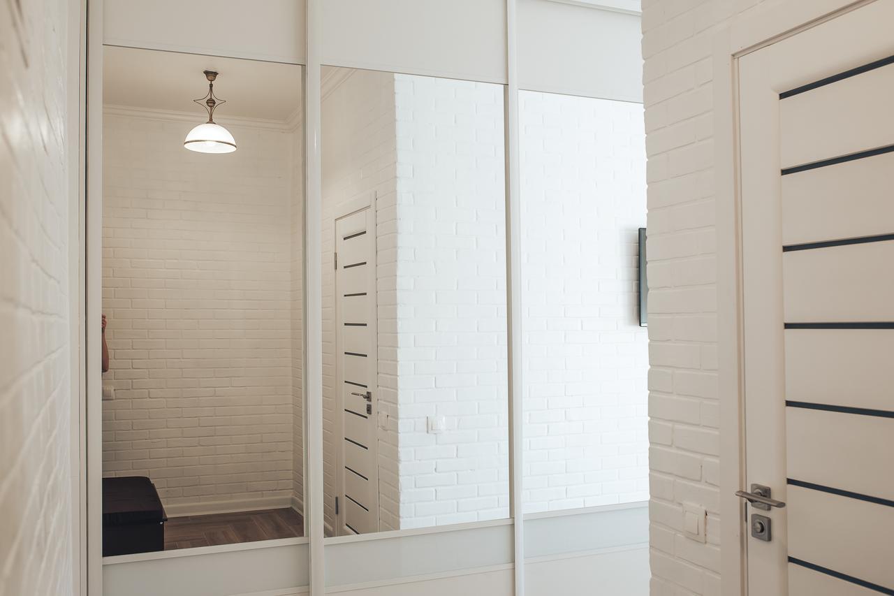 Vladimirskie Apartamenty In Center Of Brest Bagian luar foto
