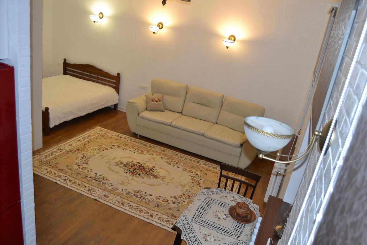 Vladimirskie Apartamenty In Center Of Brest Bagian luar foto