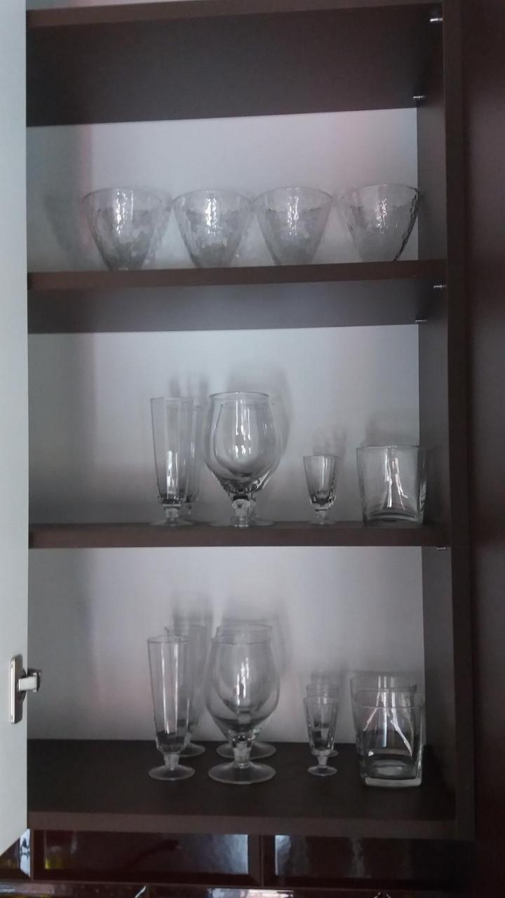 Vladimirskie Apartamenty In Center Of Brest Bagian luar foto